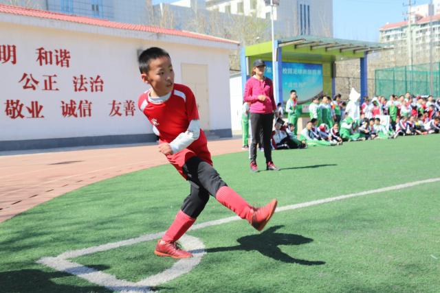 卢尼：作为湖人对抗勇士令人兴奋 将是激烈的对决